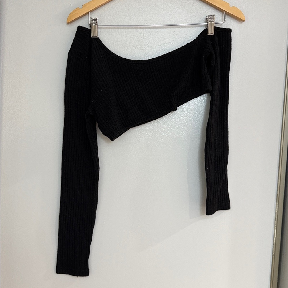 MOVING SALE Zaful Black Ribbed Off Shoulder Cropped Long Sleeve Knit Top - Picture 5 of 8